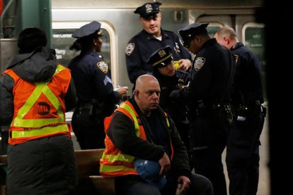 نيويورك تعتزم نشر أكبر عدد من أفراد الشرطة