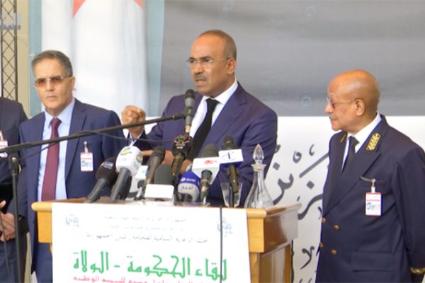بدوي يتهم أطرافا بمحاولة تعطيل مسار الانتخابات..وتحين لقوانين البلدية والولاية
