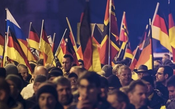 أغلب الشباب الألمان قلقون بشأن زيادة النزعة القومية في أوروبا