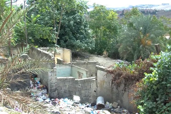قسنطينة: مخاطر عدة تحدق بسكان حي الدينوبو