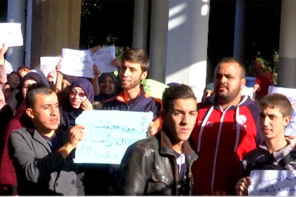 الجزائر: طلبة المدرسة العليا للأساتذة بالقبة يحتجون بسب حرمانهم من الدراسات العليا