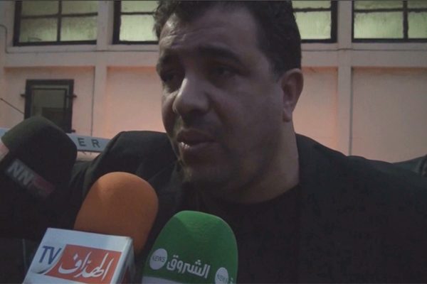 رئيس مولودية وهران يؤكد تضامن السلطات مع الفريق