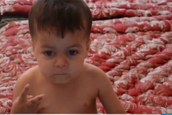 وزارة الصحة تتكفل بحالة الطفل جواد بعد نداء عائلته عبر الشروق نيوز