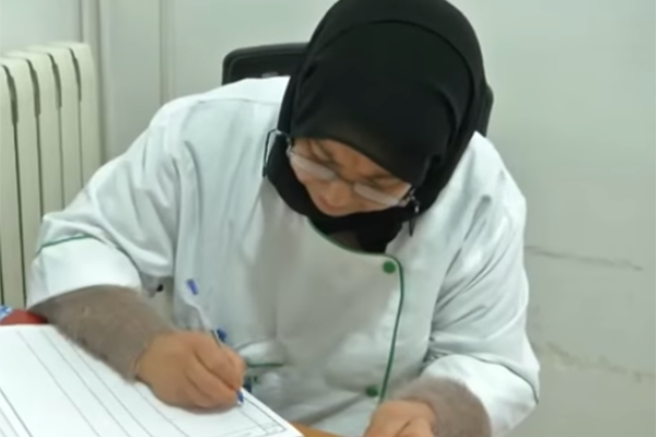 وزارة الصحة تقرر إيقاف استعمال لقاح بنتفالون في المستشفيات نهائيا