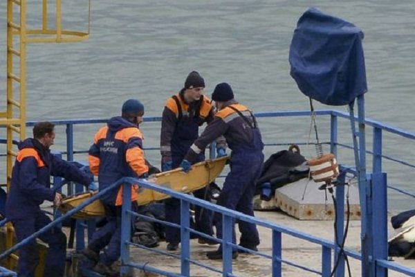 انتشال المزيد من جثث ضحايا الطائرة الروسية “المنكوبة”!