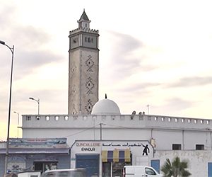 المساجد خارج السيطرة تؤرق التونسيين