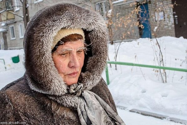 موجة البرد العاتية: موسكو تعلن مستوى الخطر “البرتقالي” وتحذر من حدوث كوارث طبيعية!